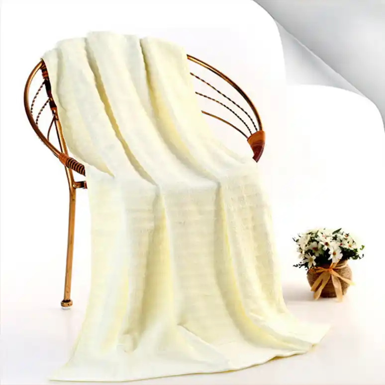 Bamboo-Cotton Blend Towels for Premium Programs: Softness vs Durability 2 Bamboo-Cotton Blend Towels for Premium Programs Softness vs Durability