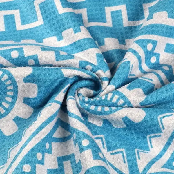 Custom Jacquard Beach Towel With Woven Logo Pattern