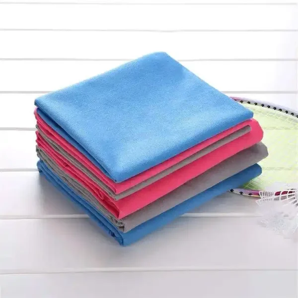Serviette de voyage pliable avec pochette et marquage
