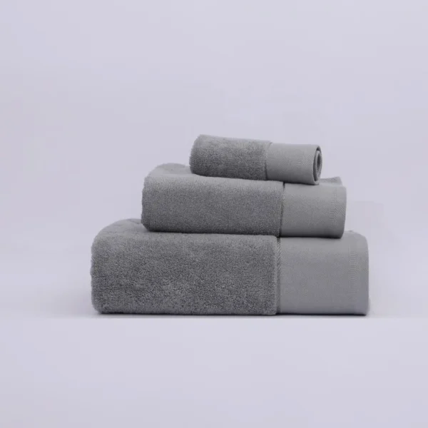 Limited Edition Seasonal Print Towel Set