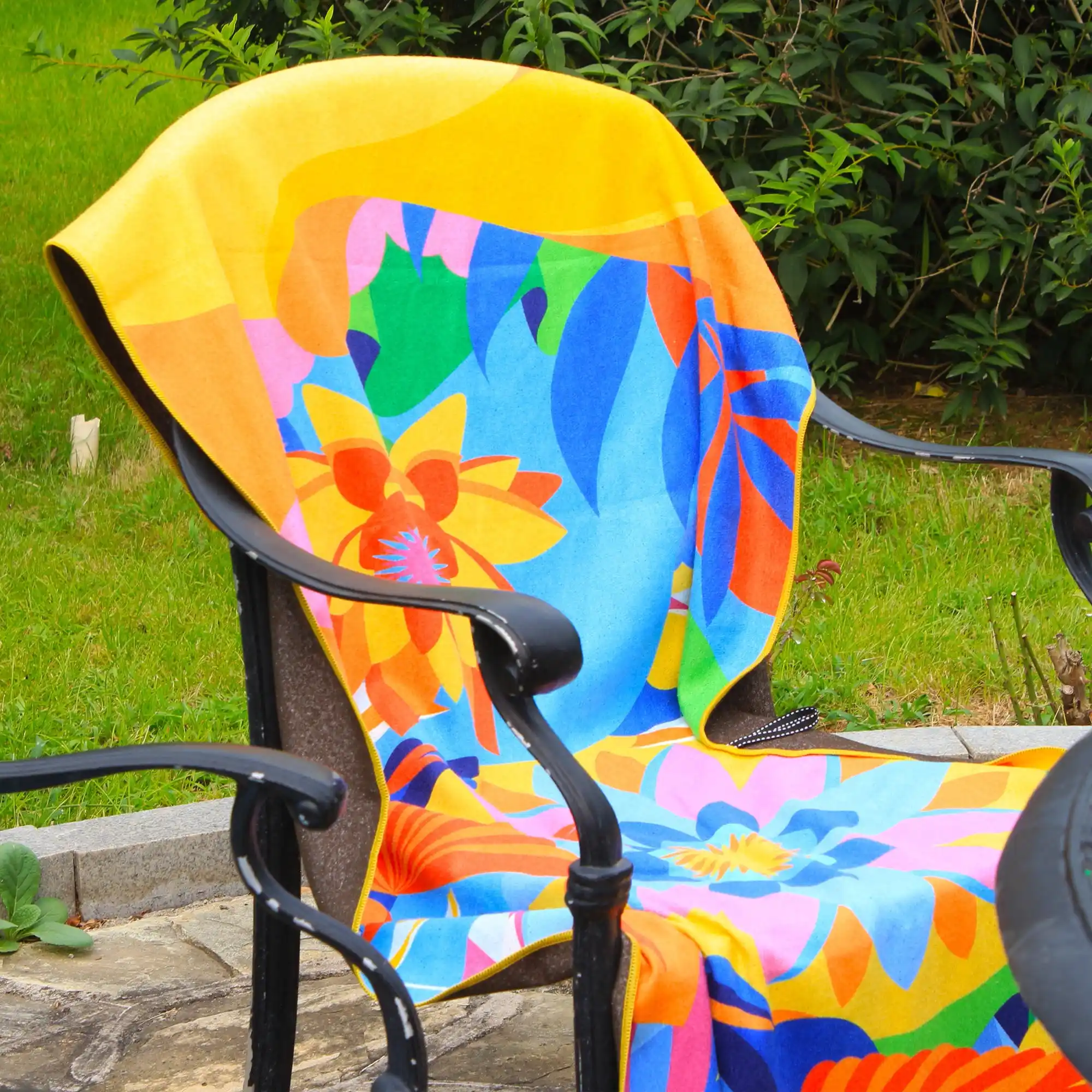 Private Label Beach Towels: OEM/ODM Sourcing Guide (MOQ, Lead Time, QC & Packaging) 1 Private Label Beach Towels OEMODM Sourcing Guide (MOQ, Lead Time, QC & Packaging)