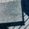 Asciugamano da spiaggia in velluto tosato con logo e soft touch