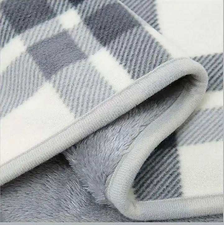 Poncho-Handtücher mit Sherpa-Futter: Premium Positionierung und Pflegeanleitung 2 Sherpa-gefütterte Poncho-Handtücher Premium Positionierungs- und Pflegeanleitung